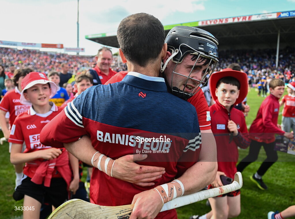19 April 2026; Cork manager Ben O'Connor celebrates with Darragh Fitzgibbon after the Munster GAA Senior Hurling Championship Round 1 match between Tipperary and Cork at FBD Semple Stadium in Thurles, Tipperary. Photo by Daire Brennan/Sportsfile