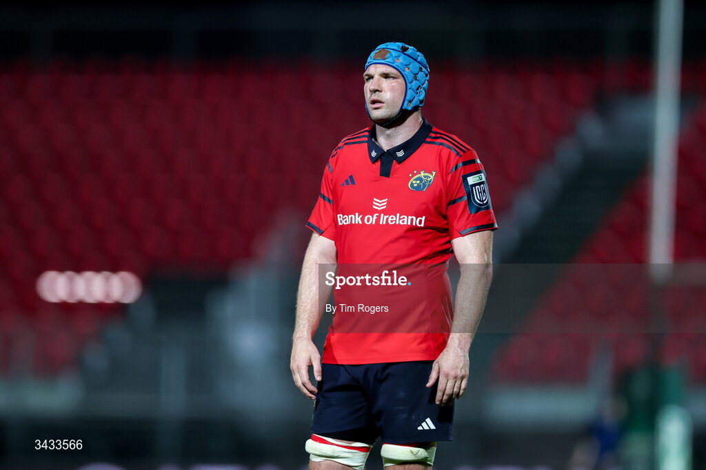 18 April 2026; Tadhg Beirne of Munster during the United Rugby Championship match between Benetton and Munster at Stadio Monigo in Treviso, Italy. Photo by Tim Rogers/Sportsfile