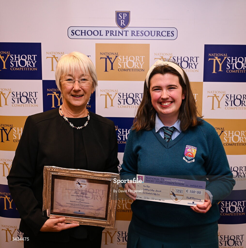 22 April 2026; National TY Short Story Competition finalist Tara Flynn of Castletroy College, Limerick, author of 'Bread Rolls and Bank Robbers', poses with her certificate alongside Former Minister for Education and Youth of Ireland Mary Hanafin during the 3rd National TY Short Story Competition award ceremony at Buswells Hotel in Dublin. Photo by David Fitzgerald/Sportsfile