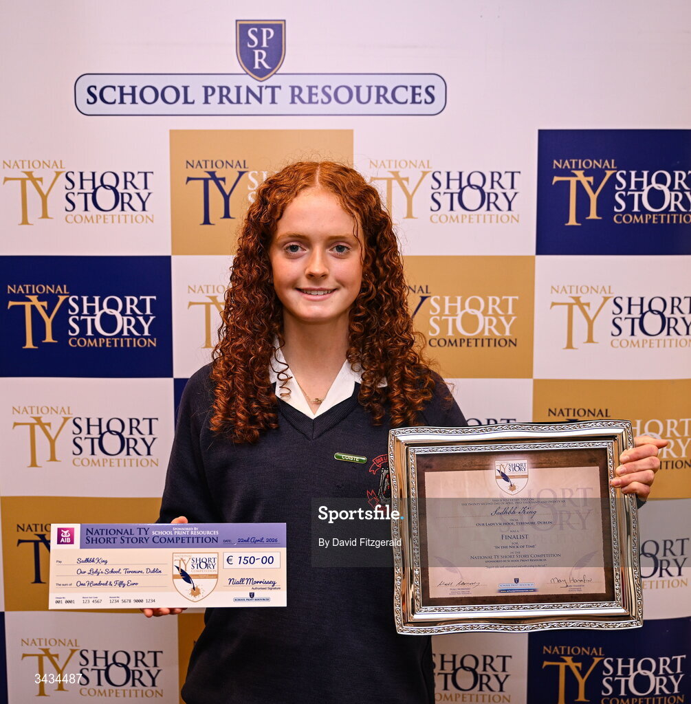 22 April 2026; National TY Short Story Competition finalist Sadhbh King of Our Lady's School, Terenure, Co Dublin, author of 'In the Nick of Time', poses with her certificate during the 3rd National TY Short Story Competition award ceremony at Buswells Hotel in Dublin. Photo by David Fitzgerald/Sportsfile