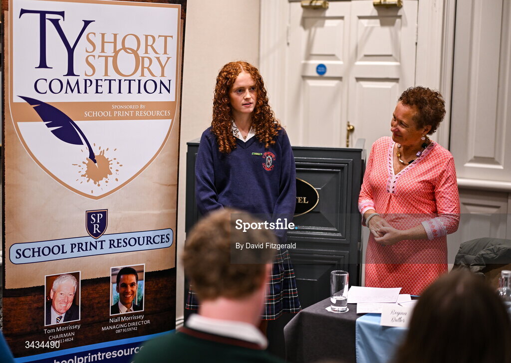 22 April 2026; National TY Short Story Competition finalist Sadhbh King of Our Lady's School, Terenure, Co Dublin, author of 'In the Nick of Time', speaking with judge Regina Butler during the 3rd National TY Short Story Competition award ceremony at Buswells Hotel in Dublin. Photo by David Fitzgerald/Sportsfile
