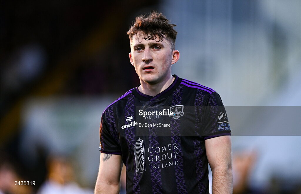 17 April 2026; Ed McCarthy of Galway United during the SSE Airtricity Men's Premier Division match between Dundalk and Galway United at Oriel Park in Dundalk, Louth. Photo by Ben McShane/Sportsfile