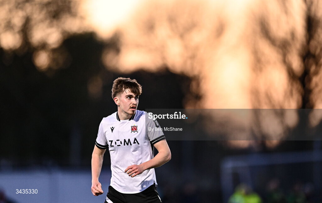 17 April 2026; Eoin Kenny of Dundalk during the SSE Airtricity Men's Premier Division match between Dundalk and Galway United at Oriel Park in Dundalk, Louth. Photo by Ben McShane/Sportsfile