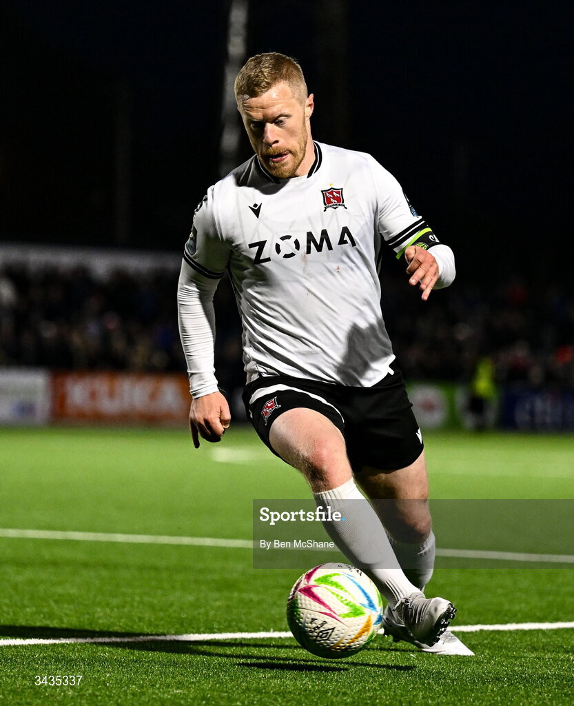 17 April 2026; Daryl Horgan of Dundalk during the SSE Airtricity Men's Premier Division match between Dundalk and Galway United at Oriel Park in Dundalk, Louth. Photo by Ben McShane/Sportsfile