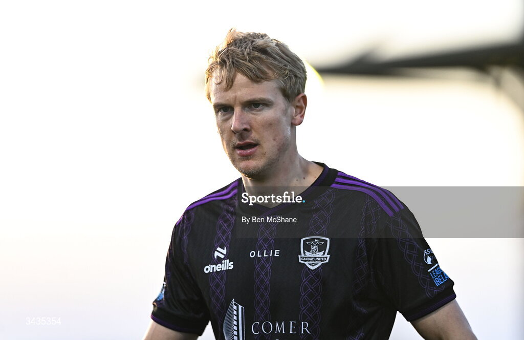 17 April 2026; Kris Twardek of Galway United during the SSE Airtricity Men's Premier Division match between Dundalk and Galway United at Oriel Park in Dundalk, Louth. Photo by Ben McShane/Sportsfile