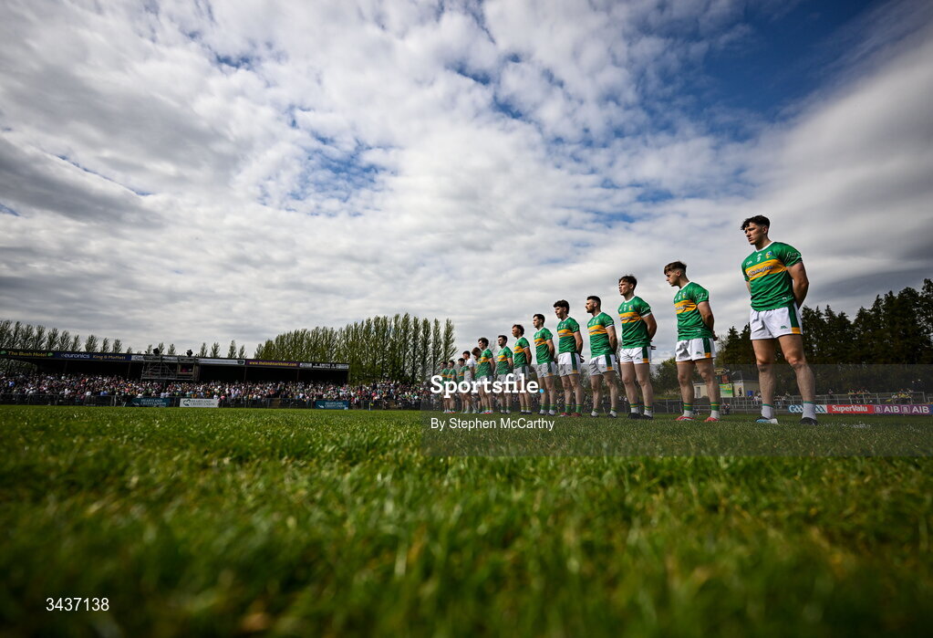 25 April 2026; Leitrim players stand for the playing of the national anthem, Amhrán na bhFiann, before the Connacht GAA Football Senior Championship semi-final match between Leitrim and Galway at Heartland Credit Union Páirc Seán Mac Diarmada in Carrick-on-Shannon, Leitrim. Photo by Stephen McCarthy/Sportsfile