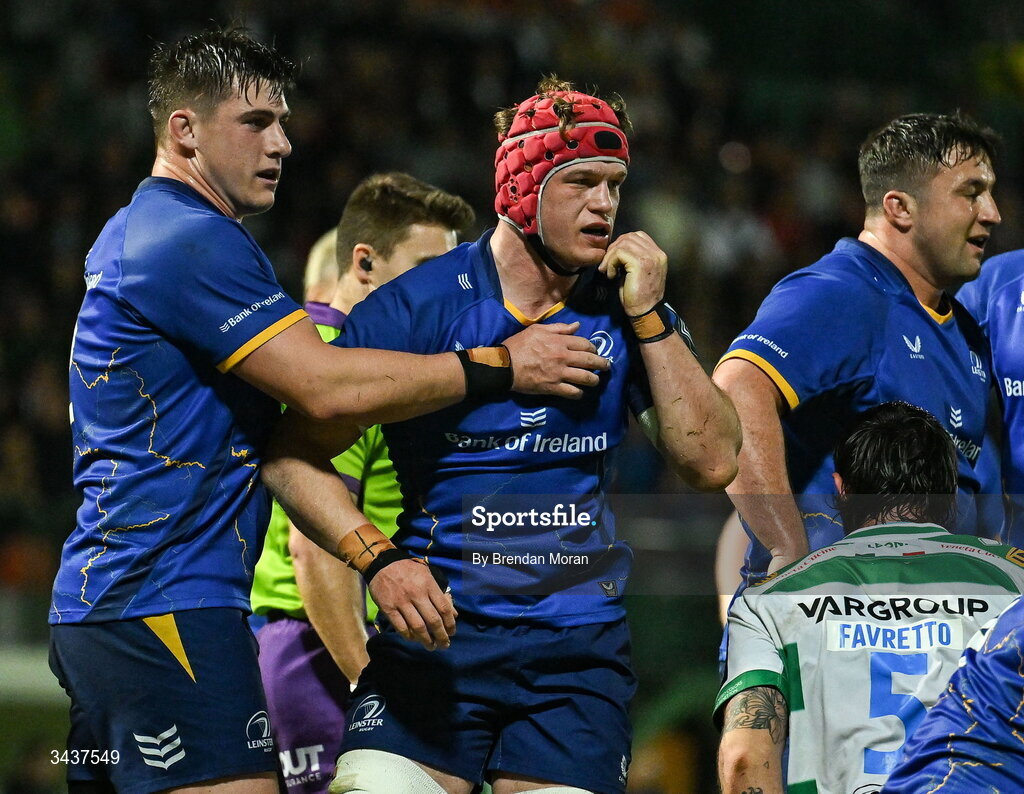 25 April 2026; Josh van der Flier of Leinster, celebrates with teammate Dan Sheehan, left, after scoring his side's second try during the United Rugby Championship match between Benetton and Leinster at Stadio Monigo in Treviso, Italy. Photo by Brendan Moran/Sportsfile
