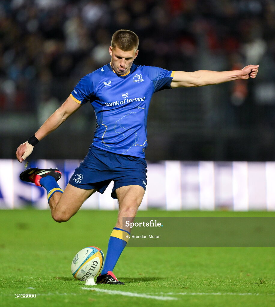 25 April 2026; Sam Prendergast of Leinster kicks a conversion during the United Rugby Championship match between Benetton and Leinster at Stadio Monigo in Treviso, Italy. Photo by Brendan Moran/Sportsfile