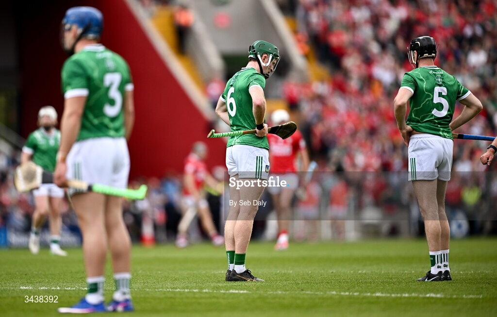 26 April 2026; William O'Donoghue of Limerick, centre, and teammates during the Munster GAA Senior Hurling Championship Round 2 match between Cork and Limerick at SuperValu Páirc Uí Chaoimh in Cork. Photo by Seb Daly/Sportsfile