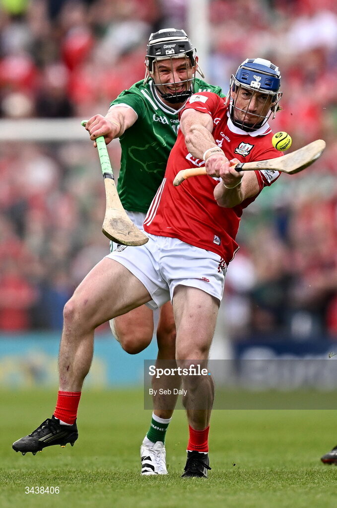 26 April 2026; Seán O'Donoghue of Cork in action against Gearóid Hegarty of Limerick during the Munster GAA Senior Hurling Championship Round 2 match between Cork and Limerick at SuperValu Páirc Uí Chaoimh in Cork. Photo by Seb Daly/Sportsfile