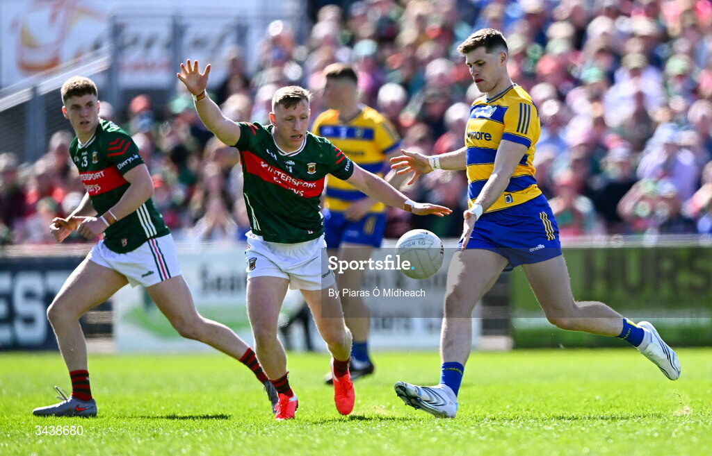 26 April 2026; Keith Doyle of Roscommon in action against Ryan O'Donoghue of Mayo during the Connacht GAA Football Senior Championship semi-final match between Mayo and Roscommon at Hastings Insurance MacHale Park in Castlebar, Mayo. Photo by Piaras Ó Mídheach/Sportsfile