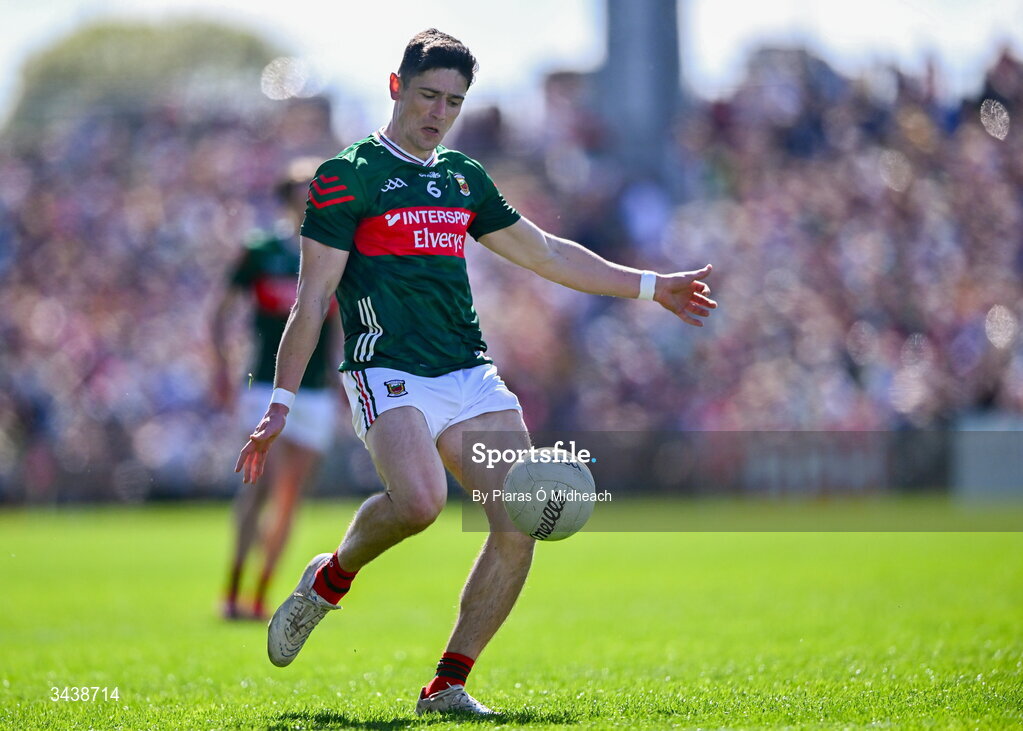 26 April 2026; Conor Loftus of Mayo scores his side's first point during the Connacht GAA Football Senior Championship semi-final match between Mayo and Roscommon at Hastings Insurance MacHale Park in Castlebar, Mayo. Photo by Piaras Ó Mídheach/Sportsfile