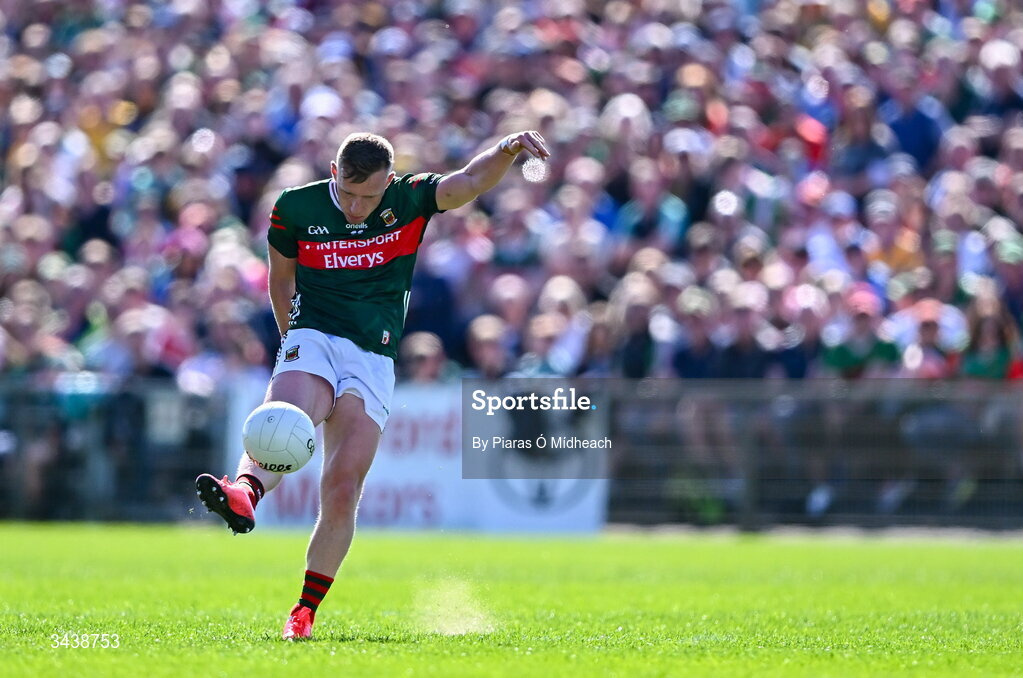 26 April 2026; Ryan O'Donoghue of Mayo scores a two-pointer from a free during the Connacht GAA Football Senior Championship semi-final match between Mayo and Roscommon at Hastings Insurance MacHale Park in Castlebar, Mayo. Photo by Piaras Ó Mídheach/Sportsfile