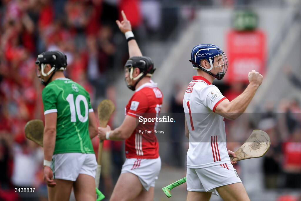 26 April 2026; Cork goalkeeper Patrick Collins celebrates a point in the final minutes of the Munster GAA Senior Hurling Championship Round 2 match between Cork and Limerick at SuperValu Páirc Uí Chaoimh in Cork. Photo by Tom Beary/Sportsfile