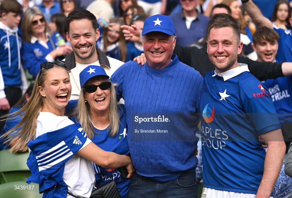 26 April 2026; St Mary's College RFC captain Conor Dean celebrates with his father, former Ireland international, Paul Dean, mother Lorraine and sister Holly, after the Energia Men's All-Ireland League Division 1A final match between Clontarf FC and St Mary's College RFC at the Aviva Stadium in Dublin. Photo by Brendan Moran/Sportsfile