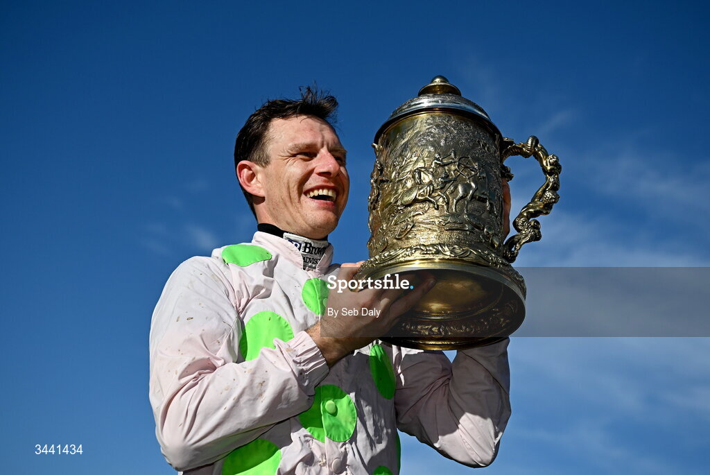29 April 2026; Jockey Paul Townend celebrates with the Ladbrokes Punchestown Gold Cup after victory on Gaelic Warrior during day two of the Punchestown Festival at Punchestown Racecourse in Kildare. Photo by Seb Daly/Sportsfile