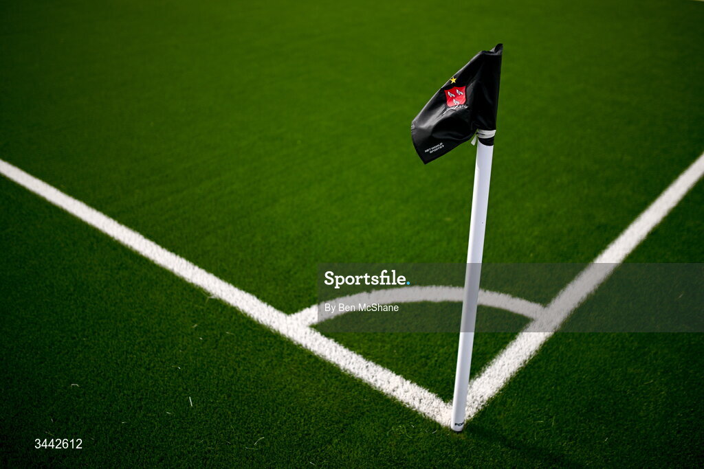 1 May 2026; A Dundalk branded corner flag is seen in Oriel Park before the SSE Airtricity Men's Premier Division match between Dundalk and Shelbourne at Oriel Park in Dundalk, Louth. Photo by Ben McShane/Sportsfile
