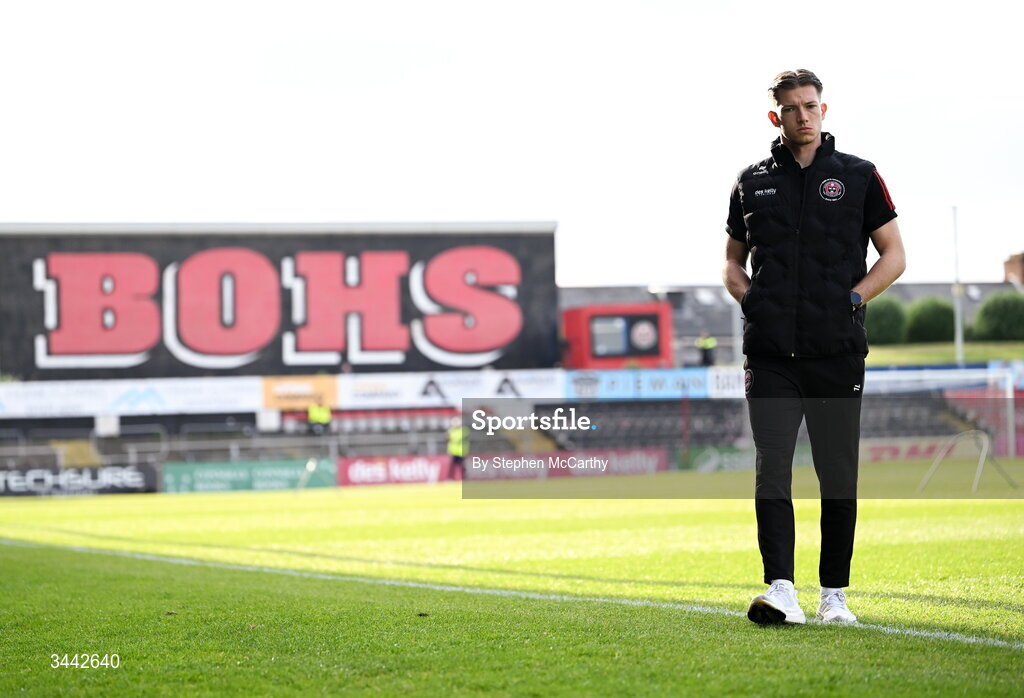 1 May 2026; Bohemians goalkeeper Kacper Chorazka before the SSE Airtricity Men's Premier Division match between Bohemians and Derry City at Dalymount Park in Dublin. Photo by Stephen McCarthy/Sportsfile