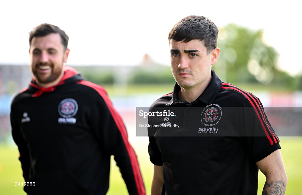 1 May 2026; Dawson Devoy, right, and Jordan Flores of Bohemians before the SSE Airtricity Men's Premier Division match between Bohemians and Derry City at Dalymount Park in Dublin. Photo by Stephen McCarthy/Sportsfile