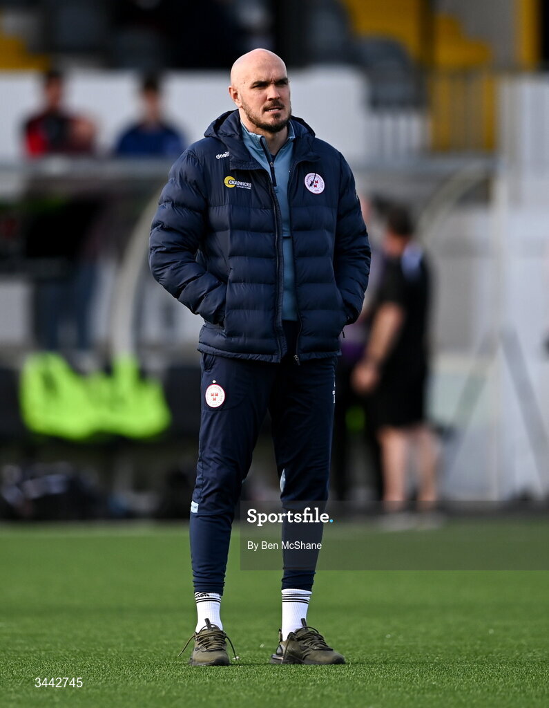 1 May 2026; Shelbourne head coach Joey O'Brien before the SSE Airtricity Men's Premier Division match between Dundalk and Shelbourne at Oriel Park in Dundalk, Louth. Photo by Ben McShane/Sportsfile