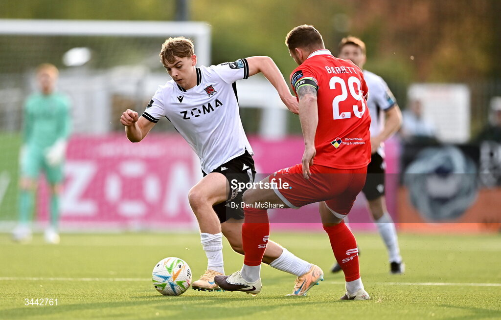 1 May 2026; Ronan Teahan of Dundalk in action against Paddy Barrett of Shelbourne during the SSE Airtricity Men's Premier Division match between Dundalk and Shelbourne at Oriel Park in Dundalk, Louth. Photo by Ben McShane/Sportsfile