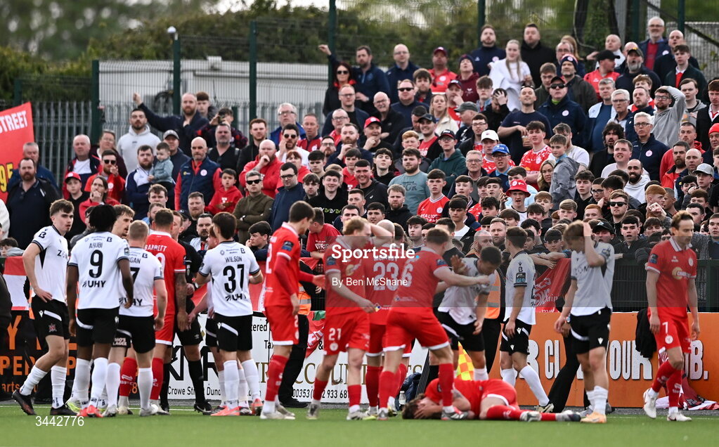 1 May 2026; Shelbourne supporters react as players of both side's tussle during the SSE Airtricity Men's Premier Division match between Dundalk and Shelbourne at Oriel Park in Dundalk, Louth. Photo by Ben McShane/Sportsfile