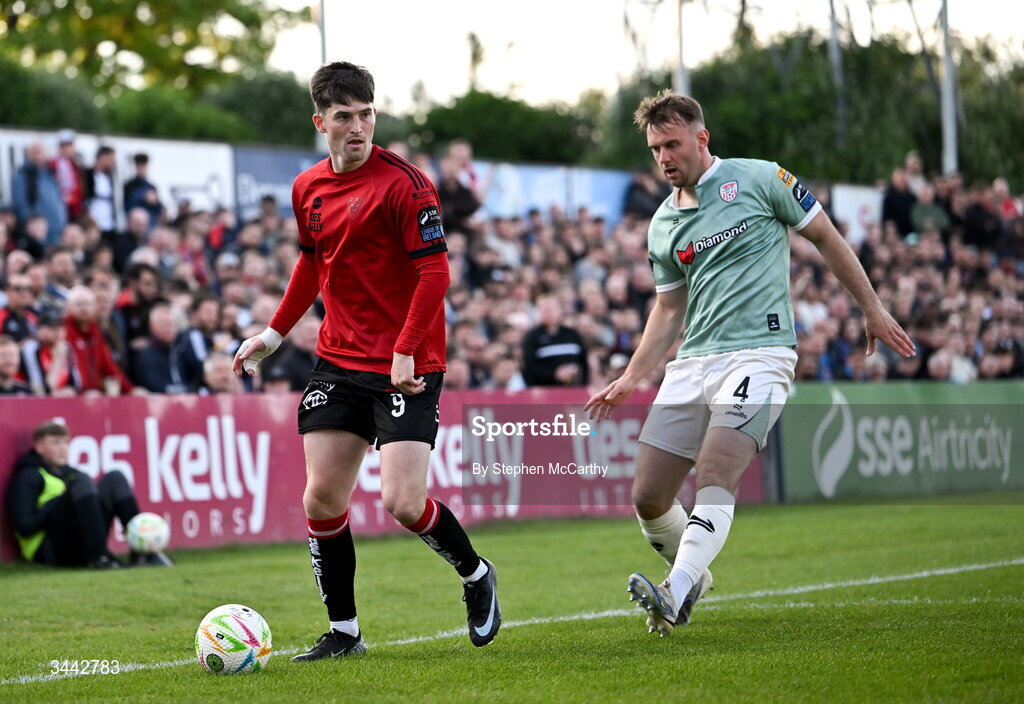 1 May 2026; Colm Whelan of Bohemians in action against Jamie Stott of Derry City during the SSE Airtricity Men's Premier Division match between Bohemians and Derry City at Dalymount Park in Dublin. Photo by Stephen McCarthy/Sportsfile