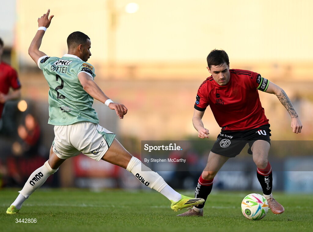 1 May 2026; Dawson Devoy of Bohemians in action against Barry Cotter of Derry City during the SSE Airtricity Men's Premier Division match between Bohemians and Derry City at Dalymount Park in Dublin. Photo by Stephen McCarthy/Sportsfile