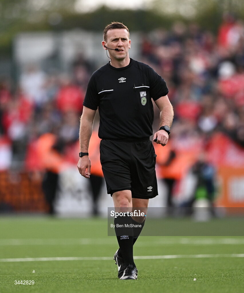 1 May 2026; Referee Paul Norton during the SSE Airtricity Men's Premier Division match between Dundalk and Shelbourne at Oriel Park in Dundalk, Louth. Photo by Ben McShane/Sportsfile