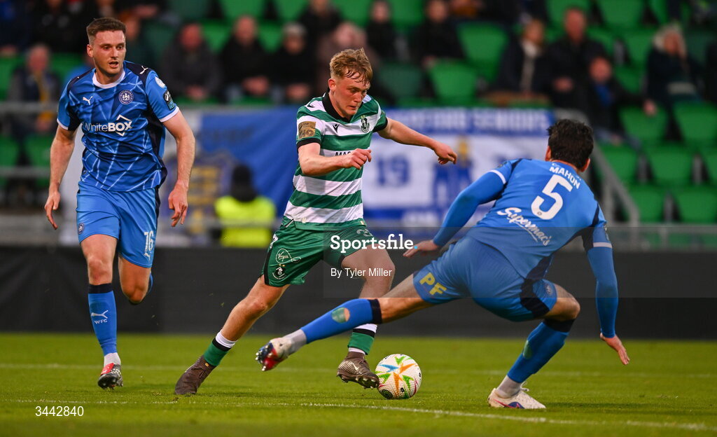 1 May 2026; Michael Noonan of Shamrock Rovers in action against Hayden Cann, left, and John Mahon of Waterford during the SSE Airtricity Men's Premier Division match between Shamrock Rovers and Waterford at Tallaght Stadium in Dublin. Photo by Tyler Miller/Sportsfile