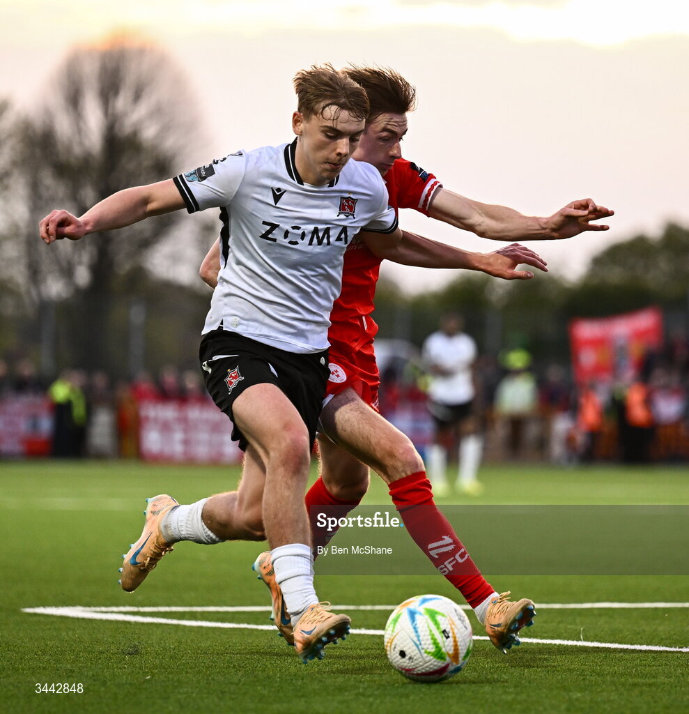 1 May 2026; Ronan Teahan of Dundalk in action against Daniel Kelly of Shelbourne during the SSE Airtricity Men's Premier Division match between Dundalk and Shelbourne at Oriel Park in Dundalk, Louth. Photo by Ben McShane/Sportsfile