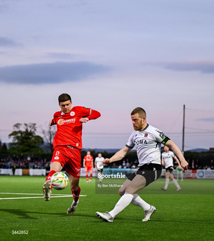 1 May 2026; Daryl Horgan of Dundalk in action against Sean Gannon of Shelbourne during the SSE Airtricity Men's Premier Division match between Dundalk and Shelbourne at Oriel Park in Dundalk, Louth. Photo by Ben McShane/Sportsfile