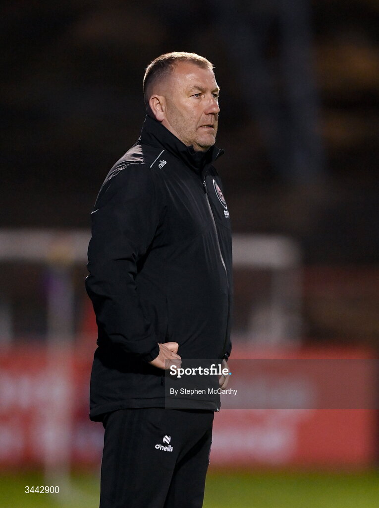 1 May 2026; Bohemians manager Alan Reynolds during the SSE Airtricity Men's Premier Division match between Bohemians and Derry City at Dalymount Park in Dublin. Photo by Stephen McCarthy/Sportsfile