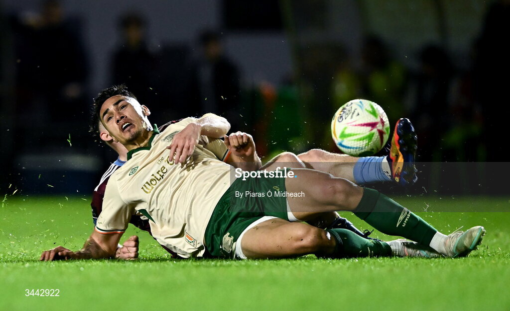 1 May 2026; Max Mata of St Patrick's Athletic and Edward McCarthy of Galway United during the SSE Airtricity Men's Premier Division match between Galway United and St Patrick's Athletic at Eamonn Deacy Park in Galway. Photo by Piaras Ó Mídheach/Sportsfile