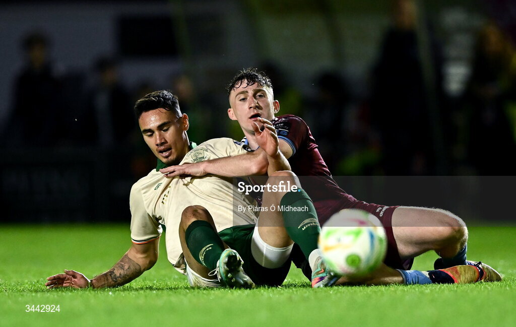 1 May 2026; Edward McCarthy of Galway United and Max Mata of St Patrick's Athletic during the SSE Airtricity Men's Premier Division match between Galway United and St Patrick's Athletic at Eamonn Deacy Park in Galway. Photo by Piaras Ó Mídheach/Sportsfile