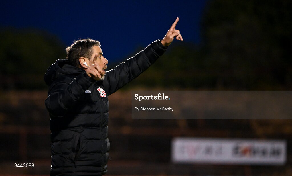 1 May 2026; Derry City manager Tiernan Lynch during the SSE Airtricity Men's Premier Division match between Bohemians and Derry City at Dalymount Park in Dublin. Photo by Stephen McCarthy/Sportsfile