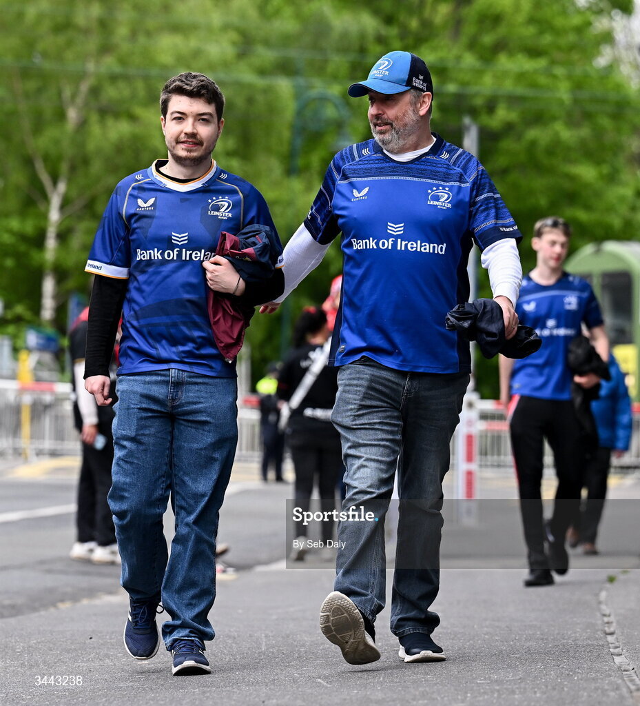 2 May 2026; Leinster supporters arrive before the Investec Champions Cup semi-final match between Leinster and RC Toulon at the Aviva Stadium in Dublin. Photo by Seb Daly/Sportsfile