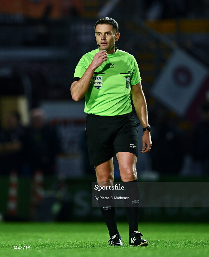 1 May 2026; Referee Rob Hennessy during the SSE Airtricity Men's Premier Division match between Galway United and St Patrick's Athletic at Eamonn Deacy Park in Galway. Photo by Piaras Ó Mídheach/Sportsfile