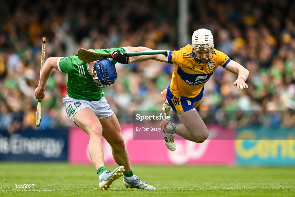 3 May 2026; Shane O'Brien of Limerick tussels with Adam Hogan of Clare during the Munster GAA Senior Hurling Championship Round 3 match between Clare and Limerick at Zimmer Biomet Páirc Chíosóg in Ennis, Clare. Photo by Tom Beary/Sportsfile