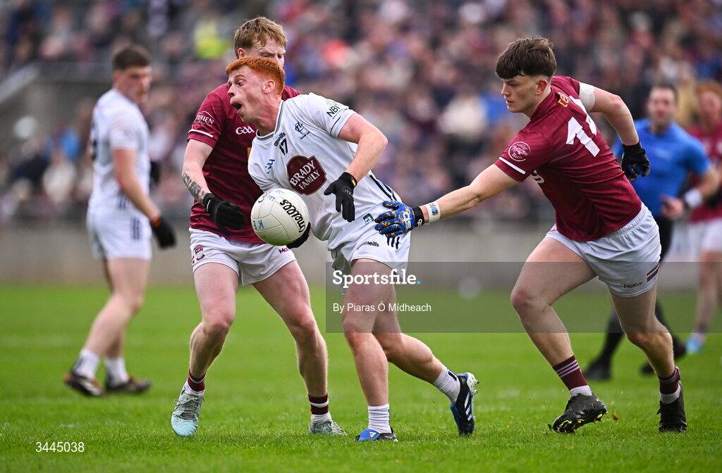 3 May 2026; Harry O'Neill of Kildare in action against Brandon Kelly, left, Senan Baker of Westmeath during the Leinster GAA Football Senior Championship semi-final match between Kildare and Westmeath at Glenisk O'Connor Park in Tullamore, Offaly. Photo by Piaras Ó Mídheach/Sportsfile