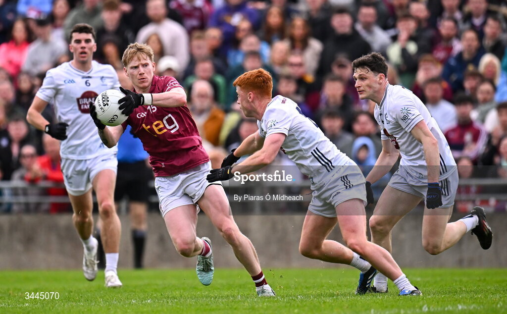 3 May 2026; Brandon Kelly of Westmeath in action against Harry O'Neill of Kildare during the Leinster GAA Football Senior Championship semi-final match between Kildare and Westmeath at Glenisk O'Connor Park in Tullamore, Offaly. Photo by Piaras Ó Mídheach/Sportsfile