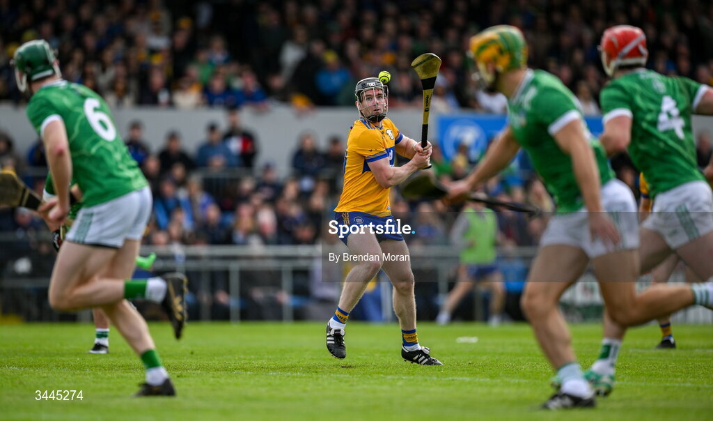 3 May 2026; Tony Kelly of Clare scores his side's goal from a penalty during the Munster GAA Senior Hurling Championship Round 3 match between Clare and Limerick at Zimmer Biomet Páirc Chíosóg in Ennis, Clare. Photo by Brendan Moran/Sportsfile