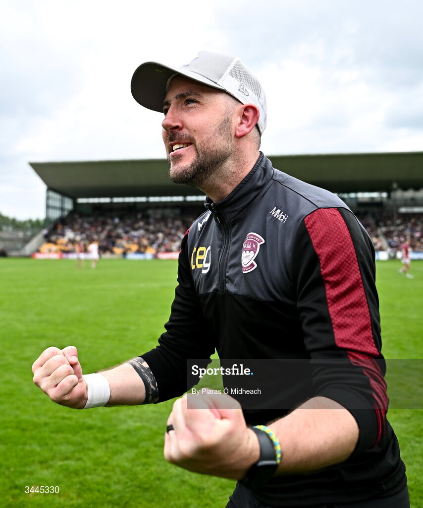 3 May 2026; Westmeath manager Mark McHugh celebrates in the final seconds of extra-time during the Leinster GAA Football Senior Championship semi-final match between Kildare and Westmeath at Glenisk O'Connor Park in Tullamore, Offaly. Photo by Piaras Ó Mídheach/Sportsfile