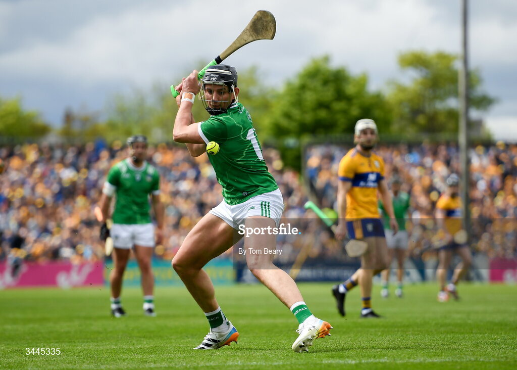 3 May 2026; Gearóid Hegarty of Limerick scores a point during the Munster GAA Senior Hurling Championship Round 3 match between Clare and Limerick at Zimmer Biomet Páirc Chíosóg in Ennis, Clare. Photo by Tom Beary/Sportsfile