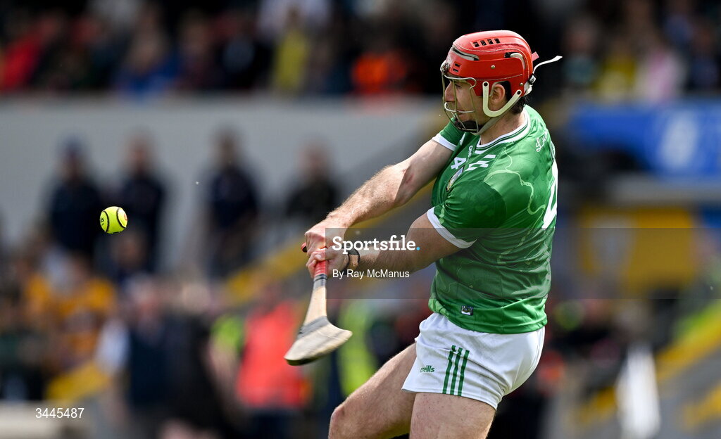 3 May 2026; Barry Nash of Limerick during the Munster GAA Senior Hurling Championship Round 3 match between Clare and Limerick at Zimmer Biomet Páirc Chíosóg in Ennis, Clare. Photo by Ray McManus/Sportsfile