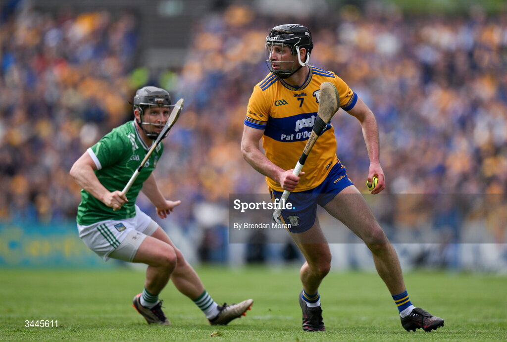 3 May 2026; Cathal Malone of Clare in action against Peter Casey of Limerick during the Munster GAA Senior Hurling Championship Round 3 match between Clare and Limerick at Zimmer Biomet Páirc Chíosóg in Ennis, Clare. Photo by Brendan Moran/Sportsfile