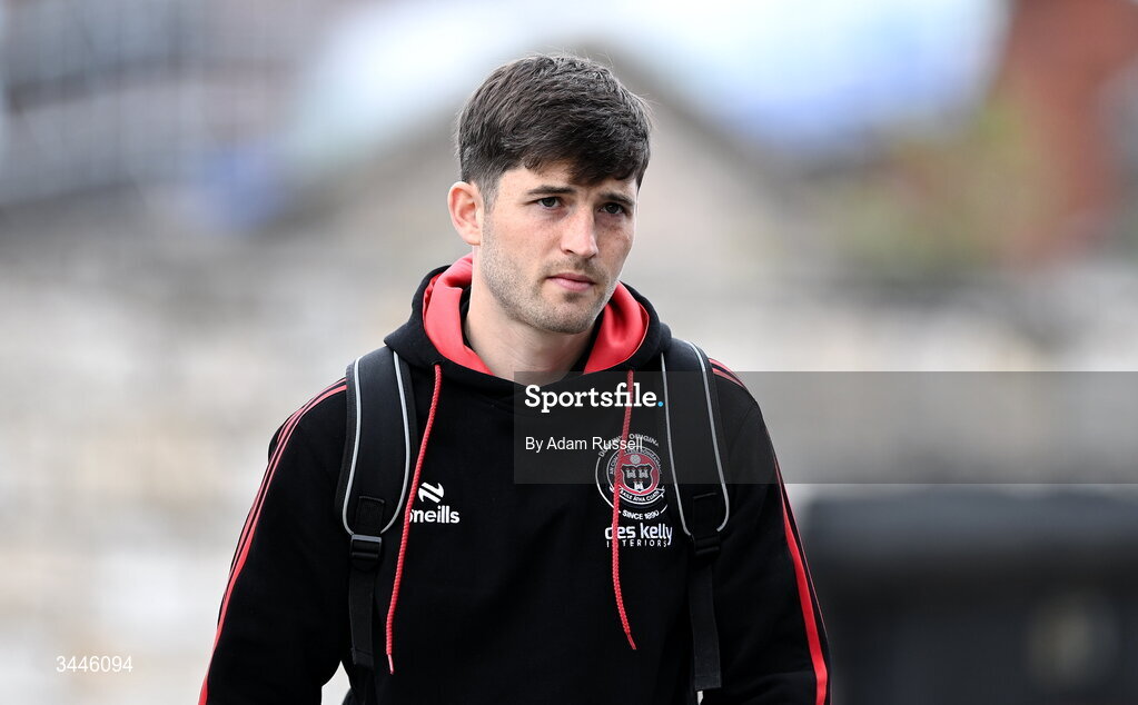 4 May 2026; Colm Whelan of Bohemians arrives for the SSE Airtricity Men's Premier Division match between Bohemians and Shelbourne at Dalymount Park in Dublin. Photo by Adam Russell/Sportsfile