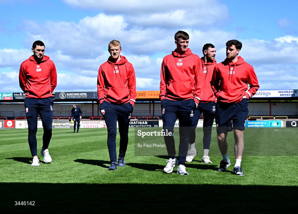 4 May 2026; St Patrick's Athletic players arrive before the SSE Airtricity Men's Premier Division match between Sligo Rovers and St Patrick's Athletic at The Showgrounds in Sligo. Photo by Paul Phelan/Sportsfile