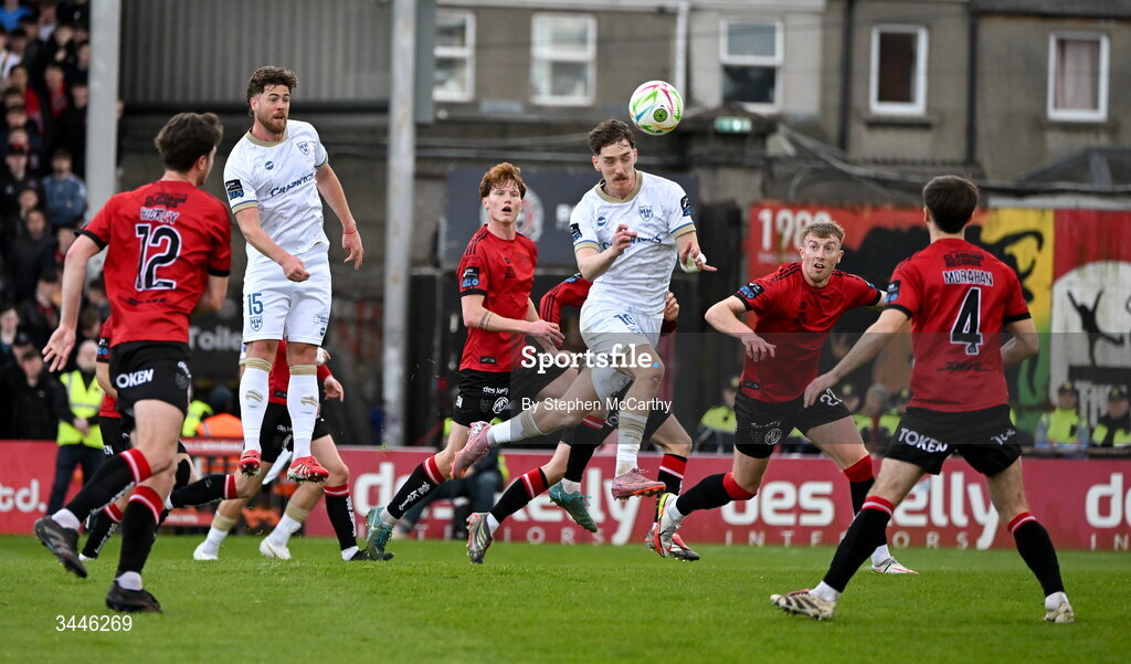 4 May 2026; John Martin of Shelbourne heads his side's first goal during the SSE Airtricity Men's Premier Division match between Bohemians and Shelbourne at Dalymount Park in Dublin. Photo by Stephen McCarthy/Sportsfile