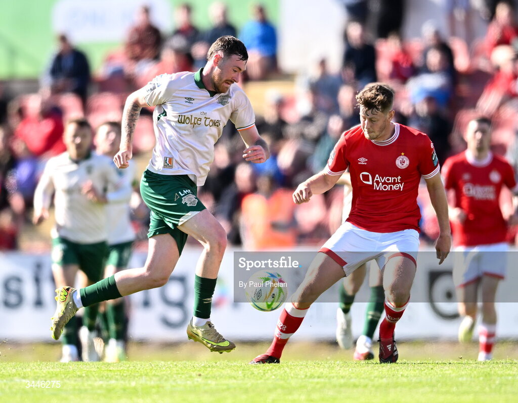 4 May 2026; Ryan Edmondson of St Patrick's Athletic in action against Ollie Denham of Sligo Rovers during the SSE Airtricity Men's Premier Division match between Sligo Rovers and St Patrick's Athletic at The Showgrounds in Sligo. Photo by Paul Phelan/Sportsfile